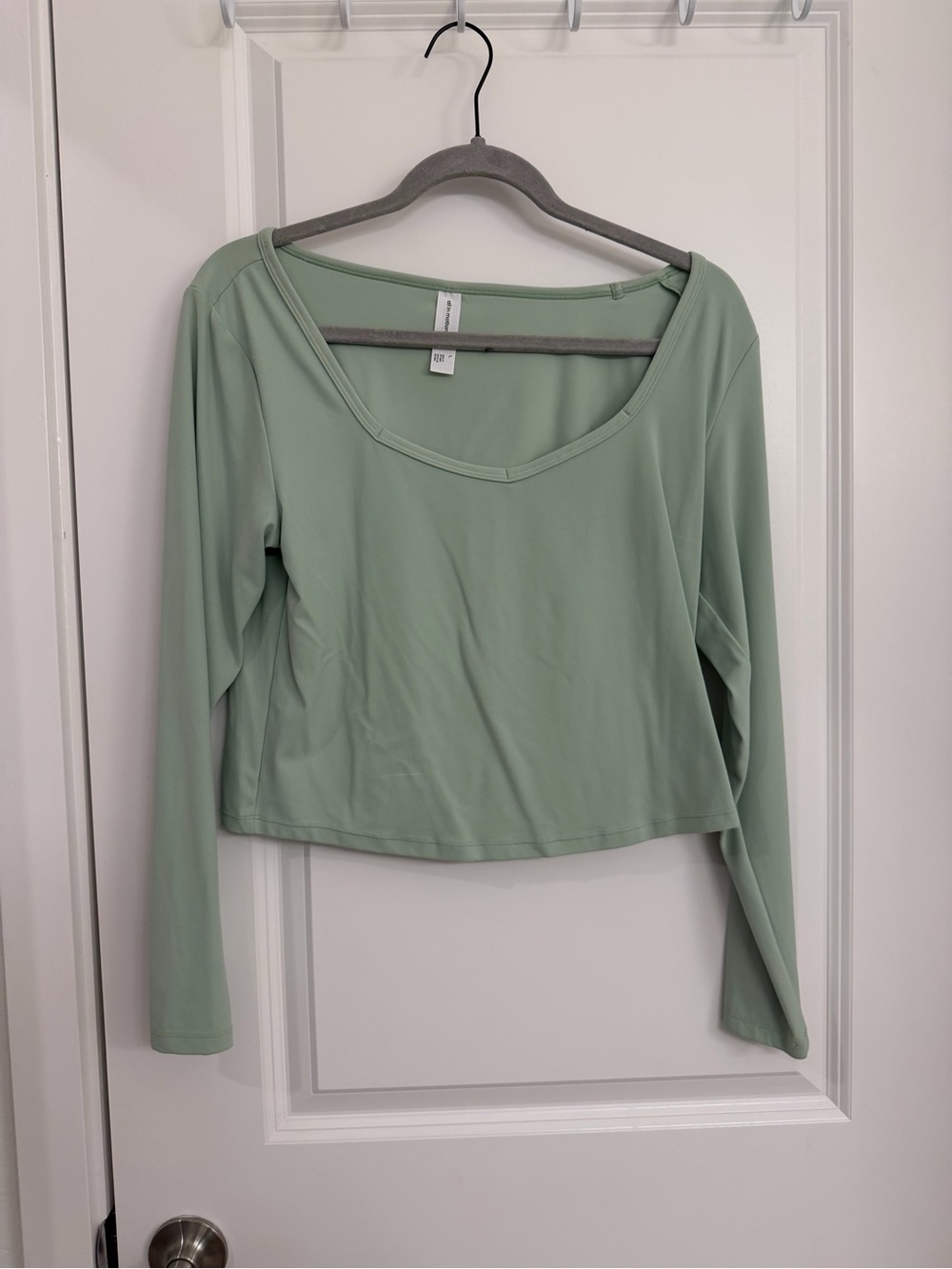 Long-Sleeve Scoop Neck Top in Sage Green